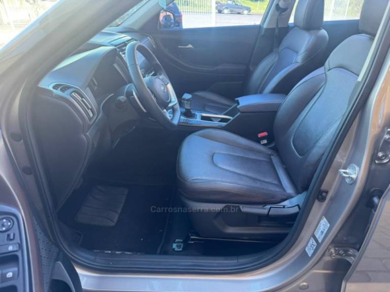 HYUNDAI - CRETA - 2021/2022 - Prata - R$ 123.800,00