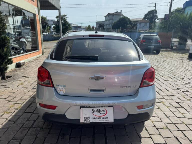 CHEVROLET - CRUZE - 2012/2013 - Prata - R$ 59.000,00