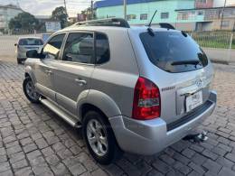 HYUNDAI - TUCSON - 2014/2015 - Prata - R$ 55.000,00