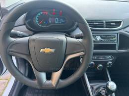 CHEVROLET - ONIX - 2013/2014 - Branca - R$ 43.000,00