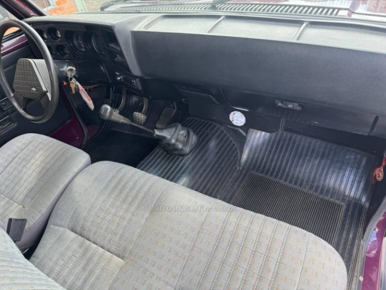 CHEVROLET - D20 - 1992/1992 - Vermelha - R$ 90.000,00