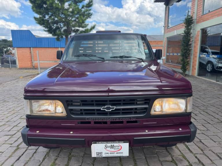 CHEVROLET - D20 - 1992/1992 - Vermelha - R$ 90.000,00