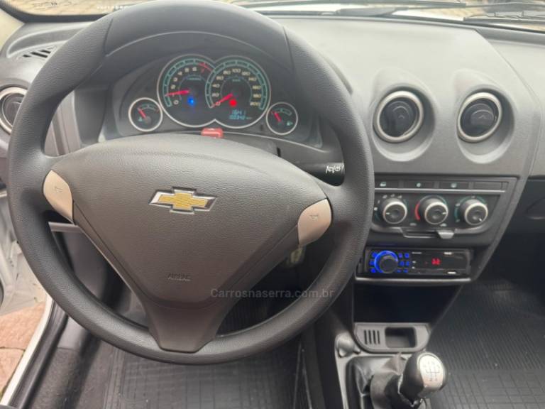 CHEVROLET - CELTA - 2014/2015 - Branca - R$ 36.500,00