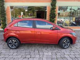 CHEVROLET - ONIX - 2013/2013 - Laranja - R$ 45.000,00