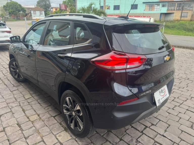 CHEVROLET - TRACKER - 2022/2023 - Azul - R$ 118.000,00
