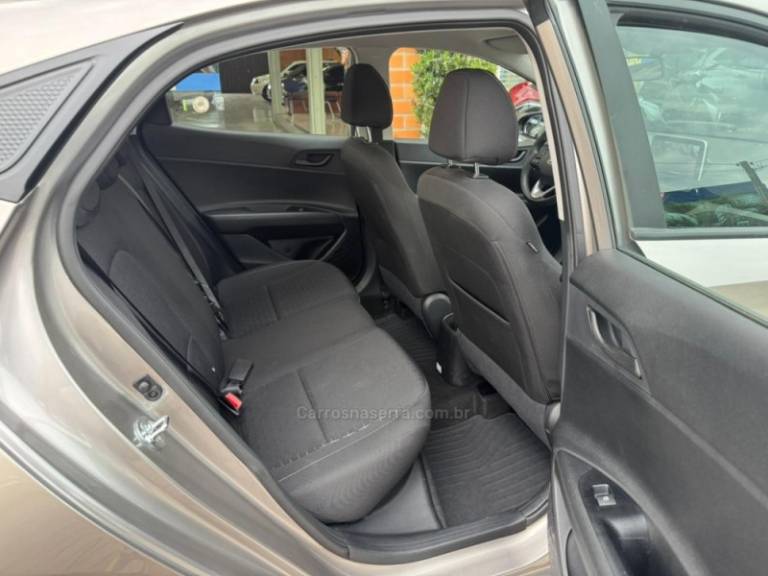HYUNDAI - HB20 - 2024/2025 - Prata - R$ 95.000,00