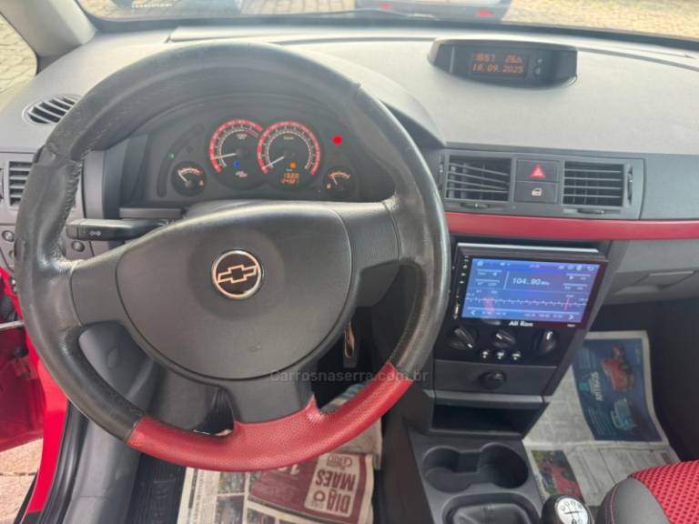 CHEVROLET - MERIVA - 2007/2008 - Vermelha - R$ 33.000,00