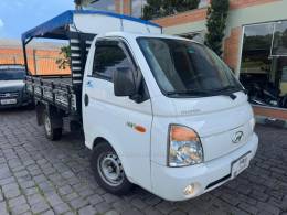 HYUNDAI - HR - 2011/2012 - Branca - R$ 98.000,00