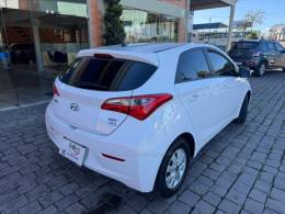 HYUNDAI - HB20 - 2013/2014 - Branca - R$ 43.000,00