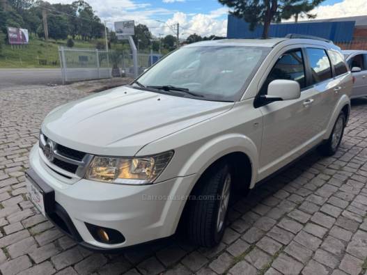 FIAT - FREEMONT - 2012/2012 - Branca - R$ 55.000,00