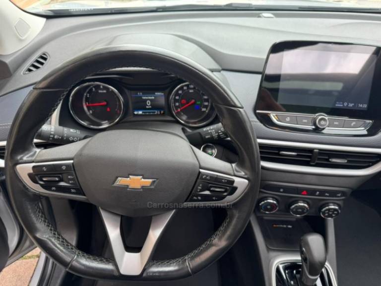 CHEVROLET - TRACKER - 2022/2023 - Prata - R$ 110.000,00