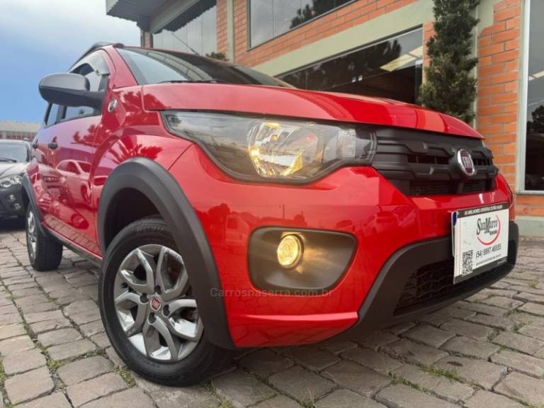 FIAT - MOBI - 2018/2019 - Vermelha - R$ 50.000,00