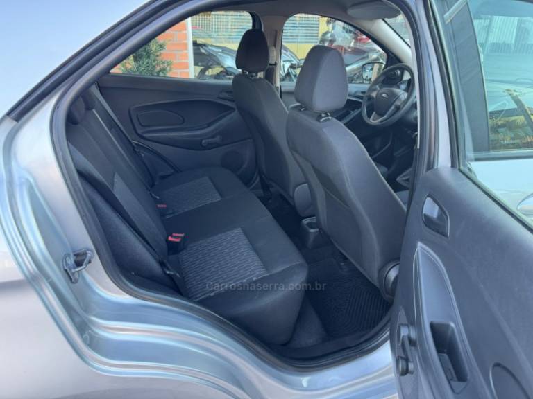 FORD - KA - 2019/2020 - Prata - R$ 51.000,00