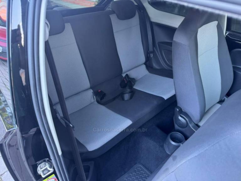 VOLKSWAGEN - UP - 2014/2015 - Preta - Sob Consulta