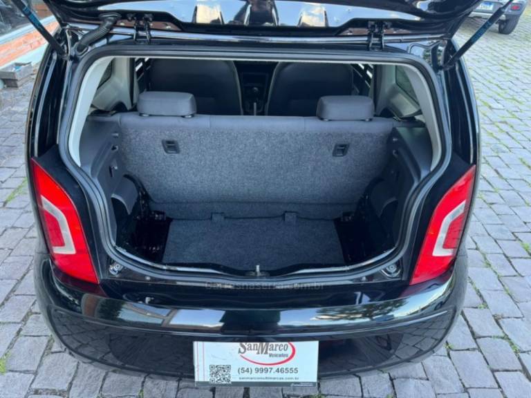VOLKSWAGEN - UP - 2014/2015 - Preta - Sob Consulta