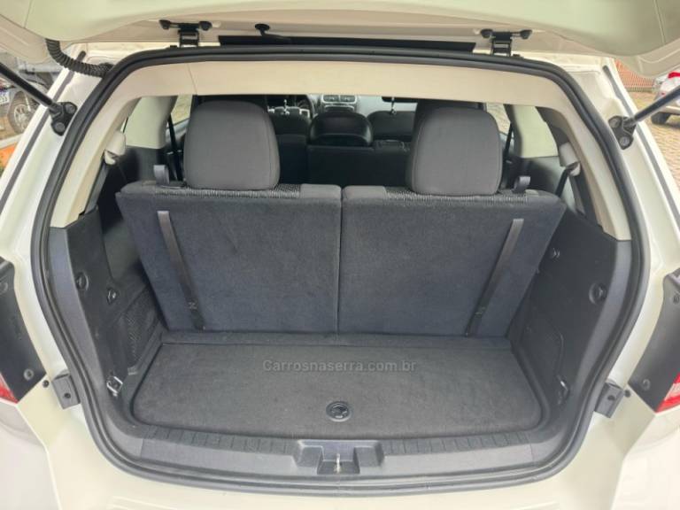 FIAT - FREEMONT - 2012/2012 - Branca - R$ 55.000,00