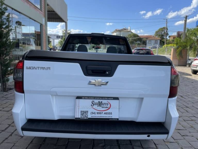 CHEVROLET - MONTANA - 2017/2018 - Branca - R$ 55.000,00