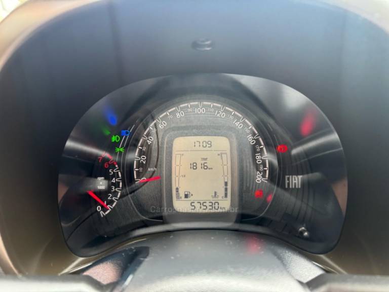 FIAT - MOBI - 2018/2019 - Vermelha - R$ 50.000,00