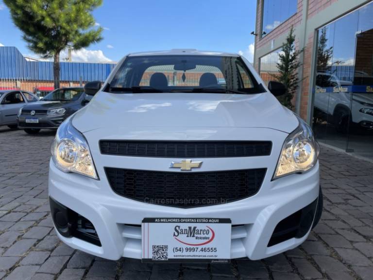 CHEVROLET - MONTANA - 2017/2018 - Branca - R$ 56.000,00