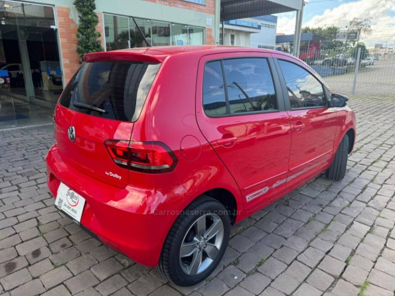 VOLKSWAGEN - FOX - 2019/2020 - Vermelha - R$ 64.000,00