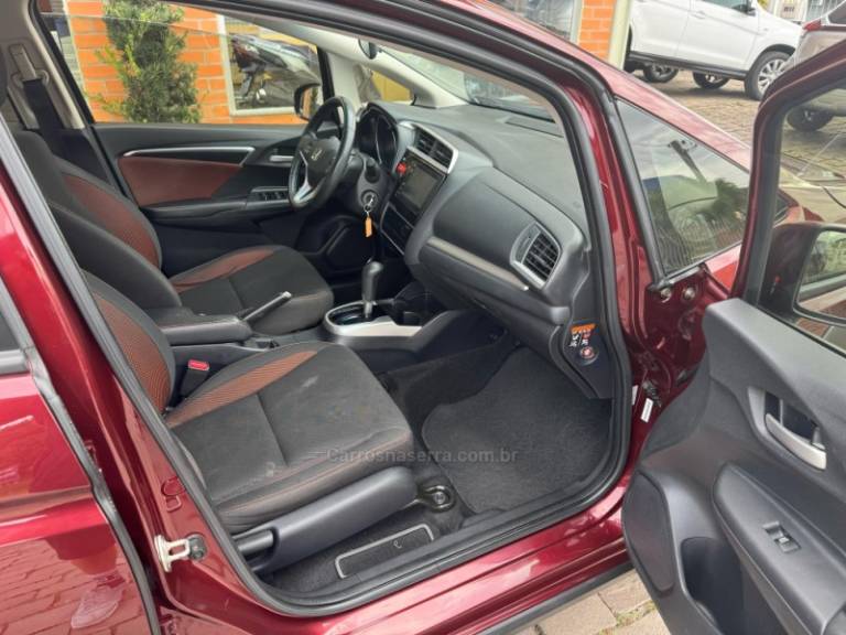 HONDA - WRV - 2018/2019 - Vermelha - R$ 86.000,00