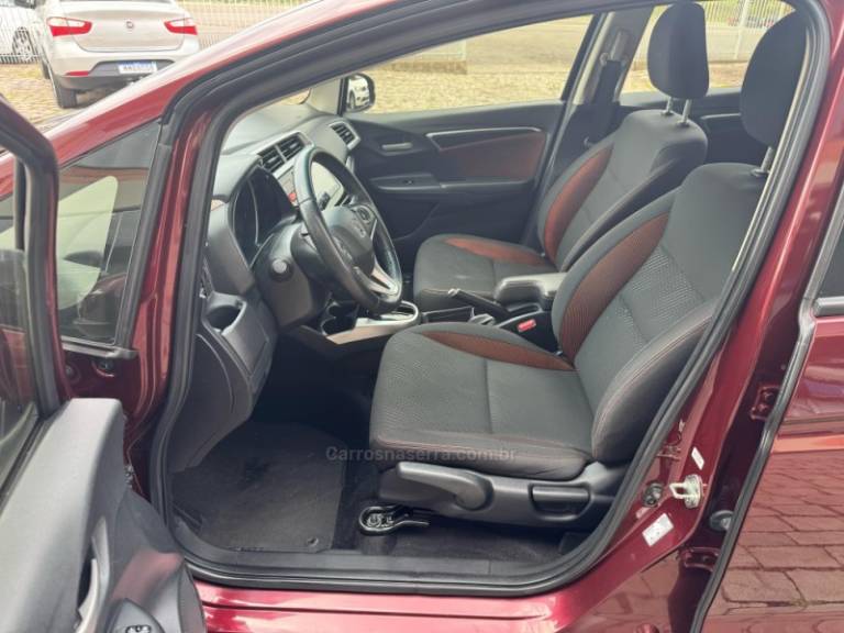 HONDA - WRV - 2018/2019 - Vermelha - R$ 86.000,00