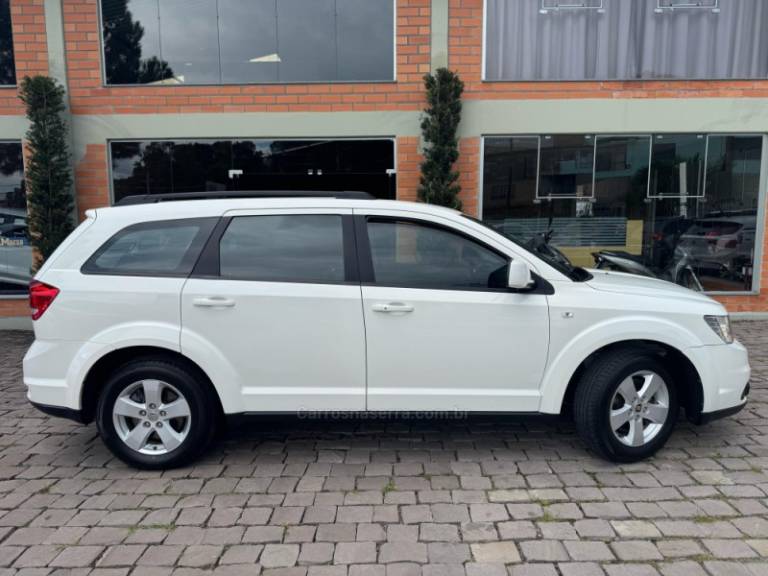 FIAT - FREEMONT - 2012/2012 - Branca - R$ 55.000,00