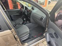 FIAT - PALIO - 2013/2014 - Cinza - R$ 47.000,00