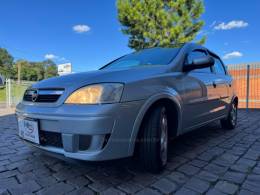 CHEVROLET - CORSA - 2011/2011 - Prata - R$ 26.000,00