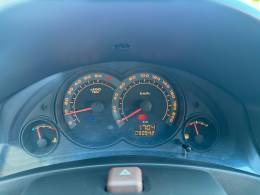 CHEVROLET - PRISMA - 2009/2010 - Vermelha - R$ 26.000,00