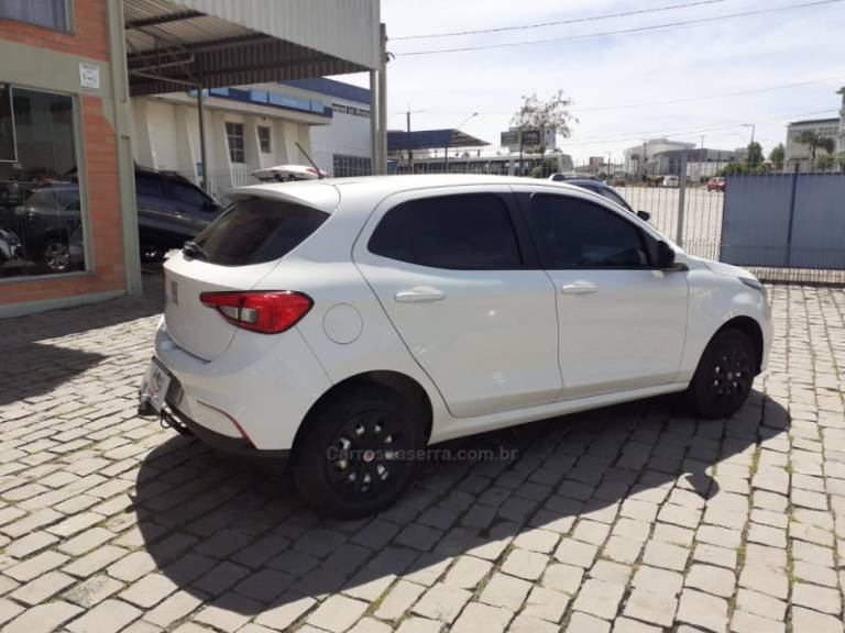 FIAT - ARGO - 2019/2020 - Branca - R$ 59.000,00