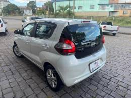FIAT - MOBI - 2017/2018 - Branca - R$ 46.000,00