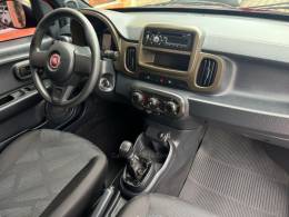 FIAT - MOBI - 2018/2019 - Vermelha - R$ 50.000,00