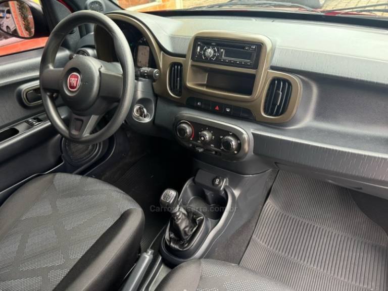 FIAT - MOBI - 2018/2019 - Vermelha - R$ 50.000,00
