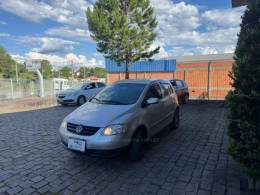 VOLKSWAGEN - FOX - 2008/2009 - Prata - R$ 26.000,00