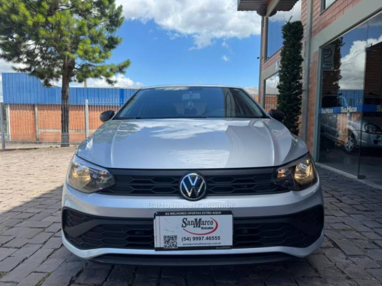 VOLKSWAGEN - POLO - 2024/2025 - Prata - R$ 79.000,00