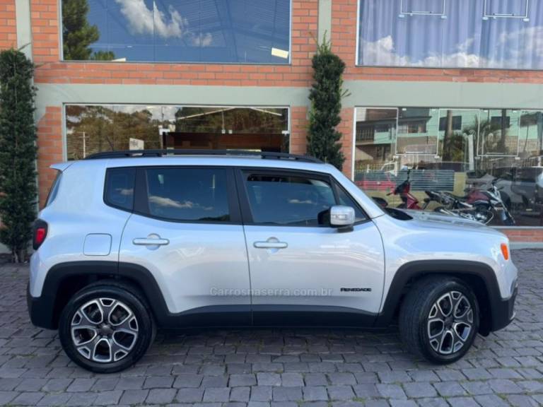 JEEP - RENEGADE - 2015/2016 - Prata - R$ 72.000,00