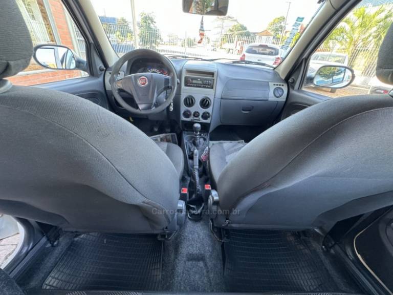 FIAT - PALIO - 2014/2014 - Branca - R$ 34.000,00