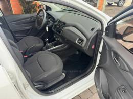 CHEVROLET - ONIX - 2013/2013 - Branca - R$ 40.000,00