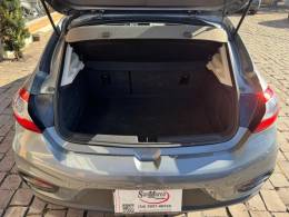 CHEVROLET - CRUZE - 2017/2018 - Cinza - R$ 92.000,00