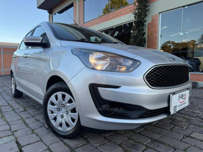 FORD - KA - 2019/2020 - Prata - R$ 51.000,00