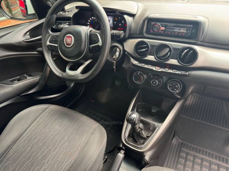 FIAT - ARGO - 2018/2019 - Branca - R$ 55.000,00