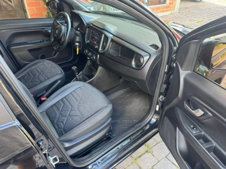 FIAT - STRADA - 2021/2021 - Preta - R$ 97.000,00