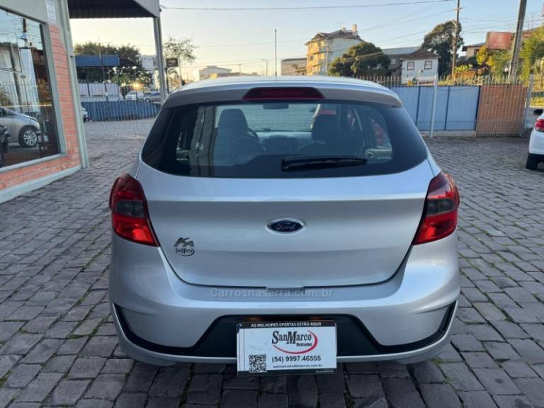 FORD - KA - 2019/2020 - Prata - R$ 51.000,00