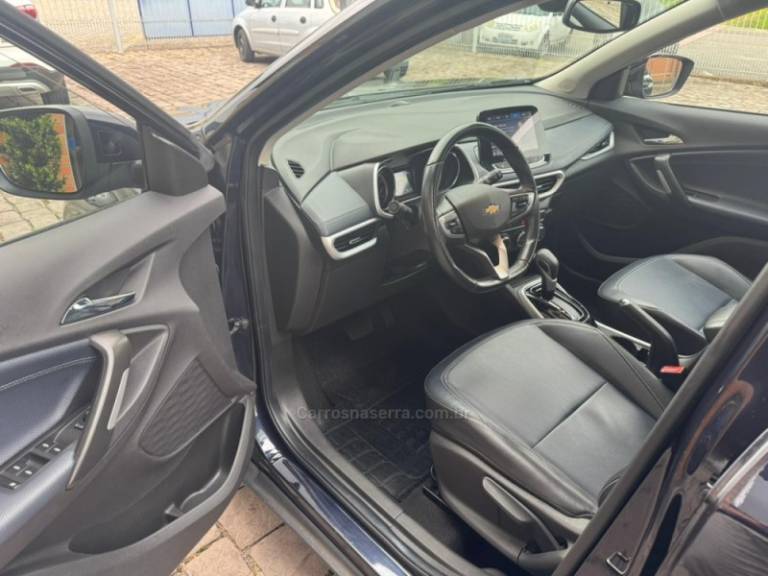CHEVROLET - TRACKER - 2022/2023 - Azul - R$ 118.000,00