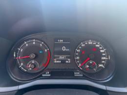VOLKSWAGEN - SAVEIRO - 2022/2023 - Branca - R$ 85.000,00