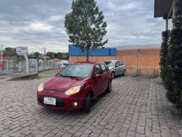 FORD - FIESTA - 2011/2012 - Vermelha - R$ 33.000,00