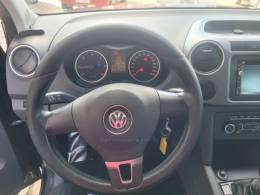 VOLKSWAGEN - AMAROK - 2010/2011 - Preta - R$ 85.000,00