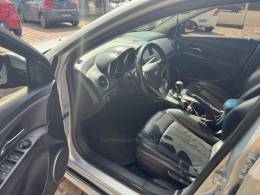 CHEVROLET - CRUZE - 2012/2013 - Prata - R$ 59.000,00