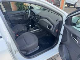 CHEVROLET - ONIX - 2013/2014 - Branca - R$ 43.000,00
